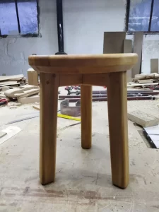 masivna bukova hoklica - Promjer 30 cm - visina 38